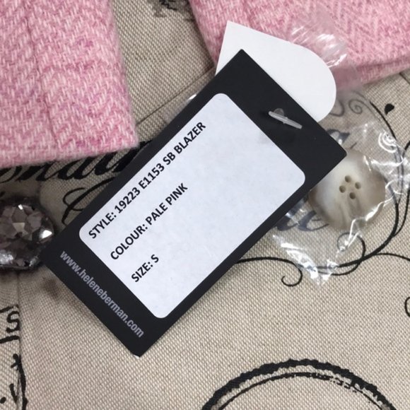 Helene Berman Single Button Blazer - Picture 8 of 9